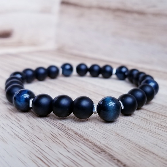 Black Onyx & Tiger Eye Gemstone Bracelet - Picture 2 of 7